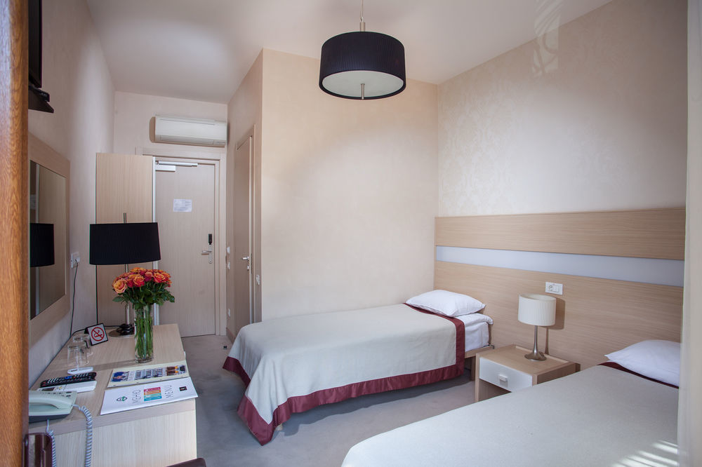 Boutique Hotel Palais Royal Οδησσός Δωμάτιο φωτογραφία
