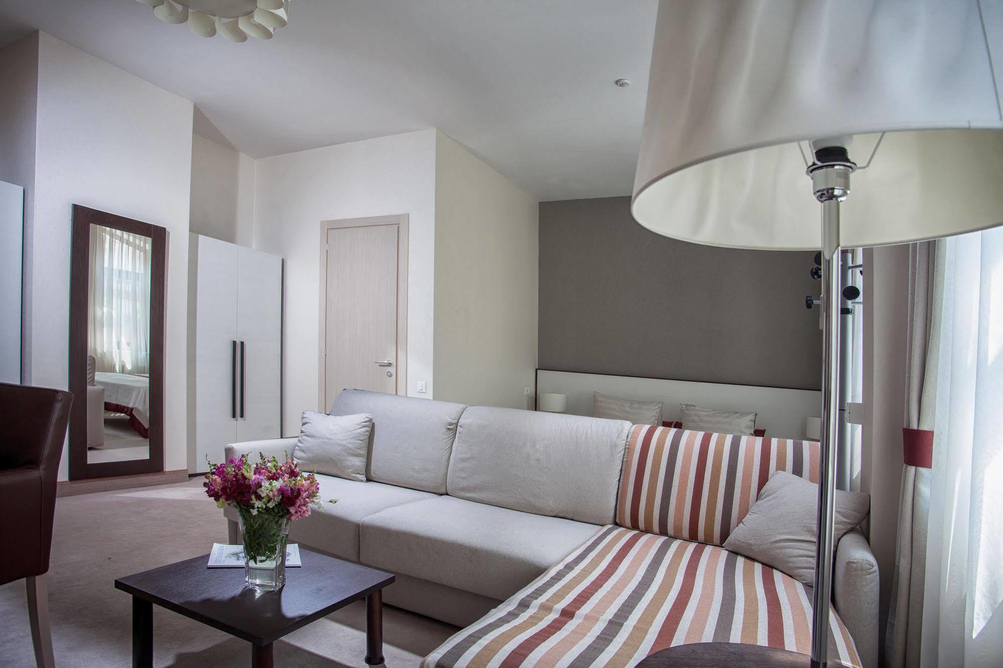 Boutique Hotel Palais Royal Οδησσός Δωμάτιο φωτογραφία